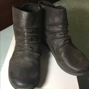 Clark’s Cloudsteppers Sillian Chell 9 1/2 W